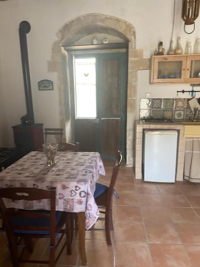 帕拉佐洛阿克雷伊德Casa Martina别墅 外观 照片
