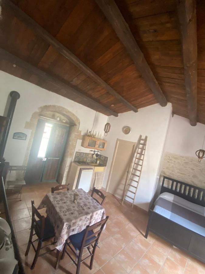帕拉佐洛阿克雷伊德Casa Martina别墅 外观 照片
