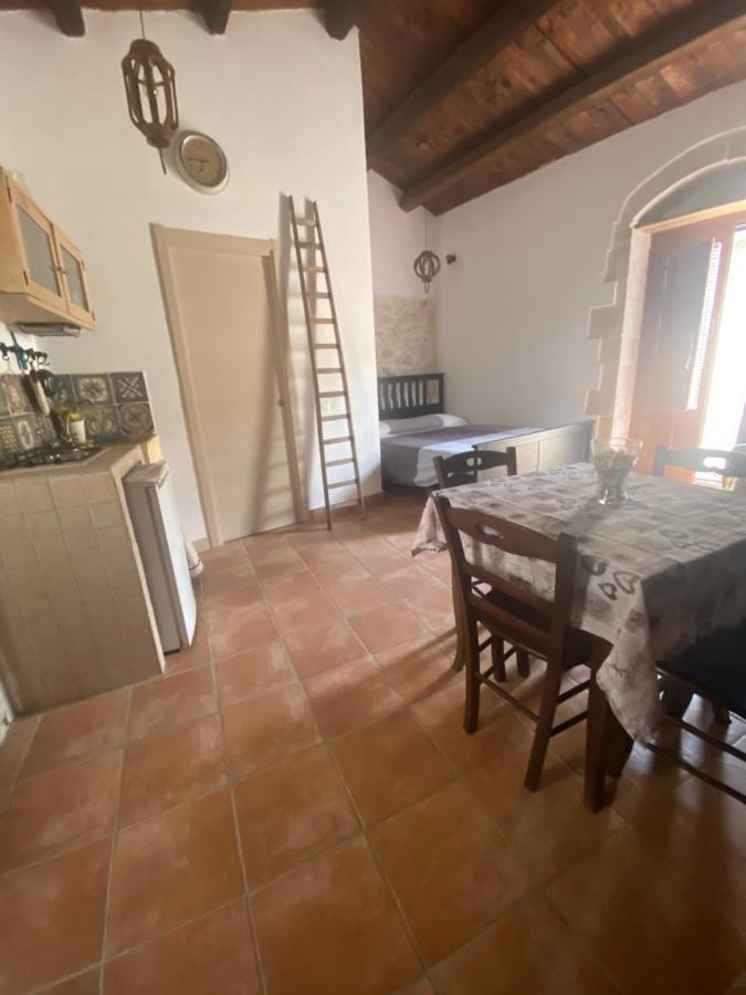 帕拉佐洛阿克雷伊德Casa Martina别墅 外观 照片